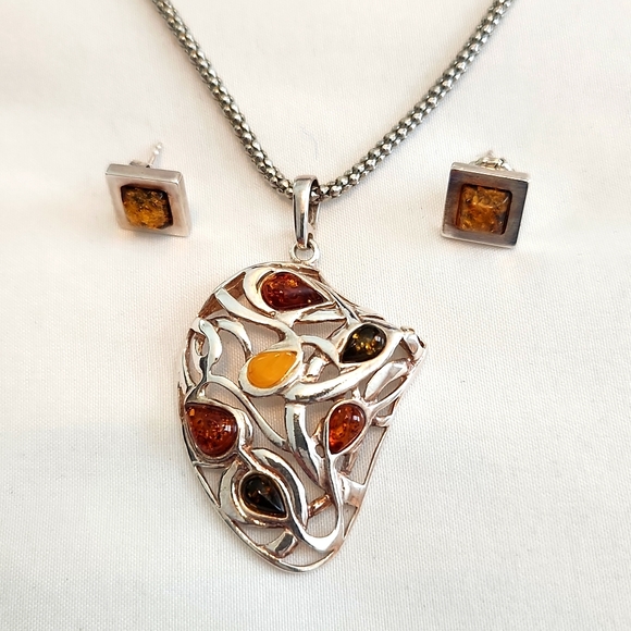 Sterling Amber Pendant & Earrings 18" - Picture 1 of 9